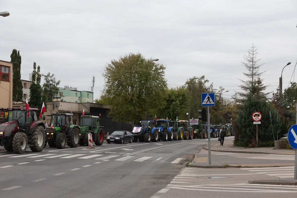 Protest rolników w Ostrowi Mazowieckiej (zdjęcia, wideo)
