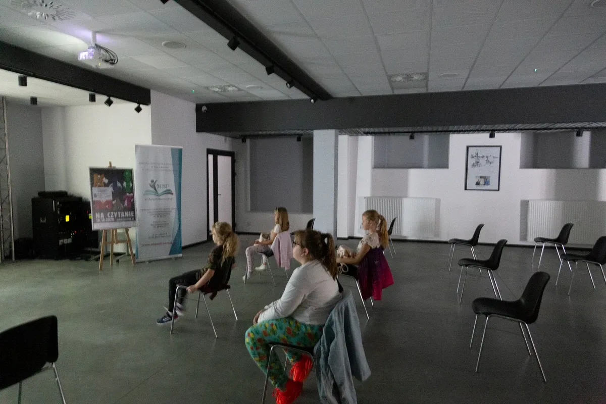 Kino dla dzieci w ramach Nocy Bibliotek (zdjęcia)
