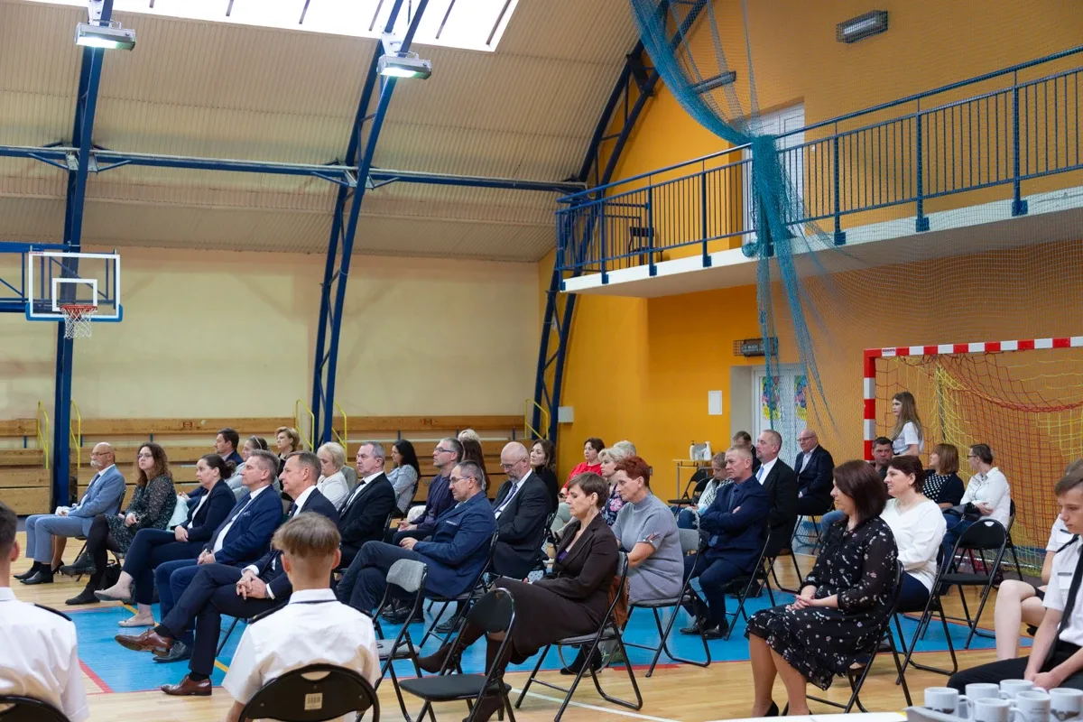 Ślubowanie uczniów szkoły lotniczej w Nagoszewie (zdjęcia)