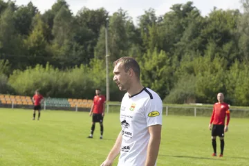 KS Ostrovia przegrywa z MKS-em Ciechanów (zdjęcia)