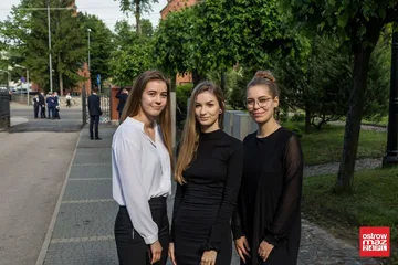 Ostrowscy maturzyści przystąpili do egzaminu dojrzałości (zdjęcia)