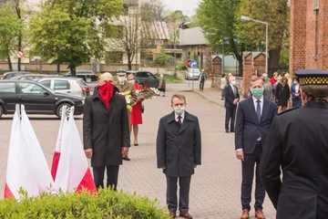 Skromne 3-cio majowe uroczystości pod Dębem Wolności