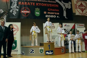 Dobry start ostrowskich karateków w Chełmie (zdjęcia)