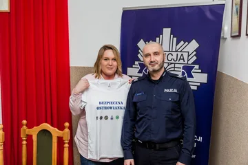 "Bezpieczna Ostrowianka". Kurs samoobrony rozpoczęty (zdjęcia)