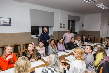 "Bezpieczna Ostrowianka". Kurs samoobrony rozpoczęty (zdjęcia)