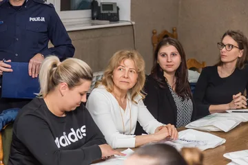 "Bezpieczna Ostrowianka". Kurs samoobrony rozpoczęty (zdjęcia)
