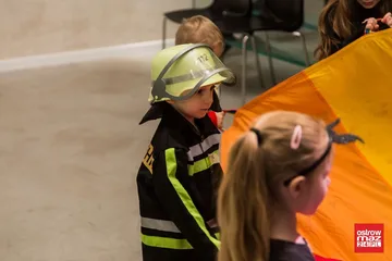 Bal karnawałowy dla dzieci z MDK (zdjęcia, wideo)
