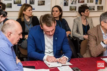 Ostrowski szpital z nowym blokiem operacyjnym i lądowiskiem na helikopter? (zdjęcia)