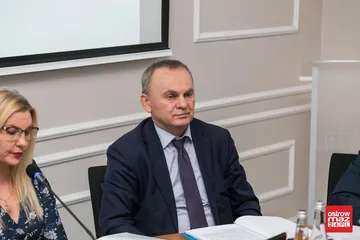 Radni powiatu z większymi dietami (zdjęcia, wideo)