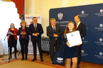 Sukces uczennic ostrowskiej "dwójki" (zdjęcia)