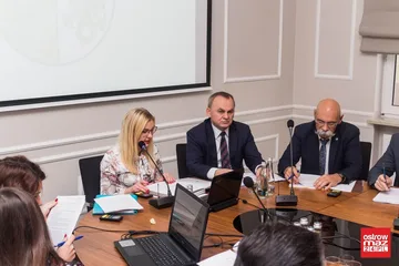 Powiat pokrył dług ostrowskiego szpitala (zdjęcia, wideo)