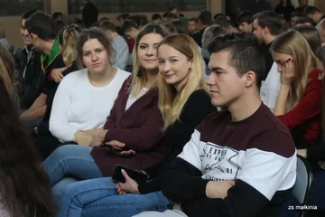Święto niepodległości w małkińskim Staszicu (zdjęcia)