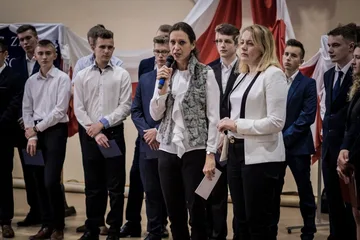 Obchody Święta Niepodległości w ostrowskim Ekonomiku (zdjęcia)