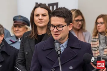 Otwarcie wystawy pt. "Powstała by żyć" (zdjęcia)