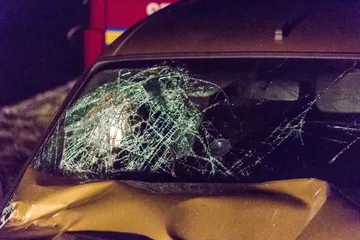 Zderzenie citroena z ciągnikiem w Stoku (zdjęcia)