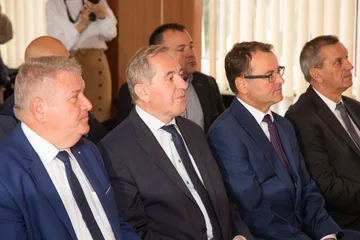 Miliony na budowę dróg w mieście i powiecie (zdjęcia)