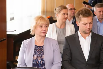 Miliony na budowę dróg w mieście i powiecie (zdjęcia)