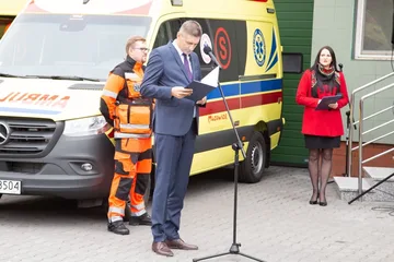Cztery nowe ambulanse dla Meditransu (zdjęcia)