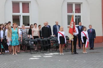 Początek roku szkolnego w "jedynce" (zdjęcia)