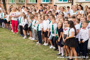 Uczniowie "trójki" wrócili do szkoły (zdjęcia)