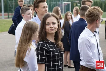 Rozpoczęcie roku szkolnego w "Ekonomiku" z nowym dyrektorem (zdjęcia)
