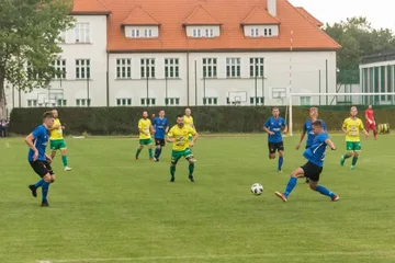 Ostrovia uległa KS CK Troszyn (zdjęcia, wideo)