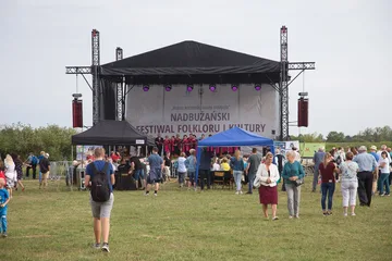 "Oberek" z Wyszkowa zwyciężył w Nadbużańskim Festiwalu Folkloru i Kultury (zdjęcia, wideo)