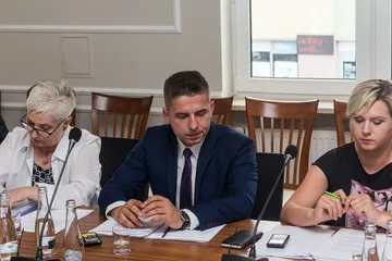 Absolutorium dla zarządu powiatu (zdjęcia, wideo)
