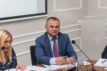 Absolutorium dla zarządu powiatu (zdjęcia, wideo)