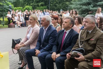 Uczniowie "Rubinka" rozpoczęli wakacje (zdjęcia)