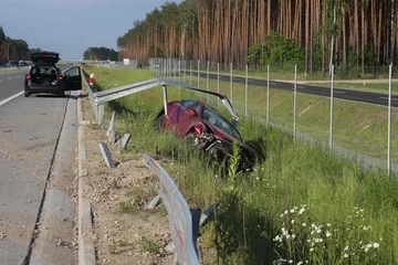 Trzy zdarzenia na S8. Są utrudnienia w ruchu (zdjęcia)