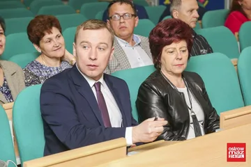 Ponad 4,6 mln zł na drogi dojazdowe do gruntów rolnych (zdjęcia)