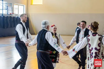 Zespoły folklorystyczne i maraton zumby w Wąsewie (zdjęcia, wideo)