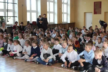 Rocznica uchwalenia Konstytucji 3 Maja w "jedynce" (zdjęcia)