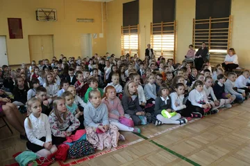 Rocznica uchwalenia Konstytucji 3 Maja w "jedynce" (zdjęcia)