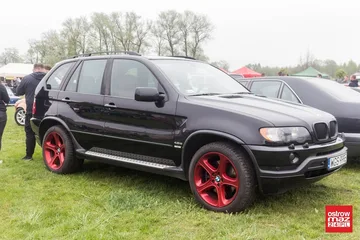 Gratka dla fanów motoryzacji. Piknik z WOR Team (zdjęcia, wideo)