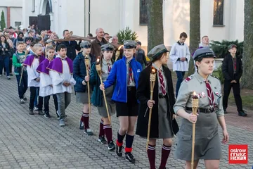 Droga krzyżowa w Komorowie (zdjęcia)