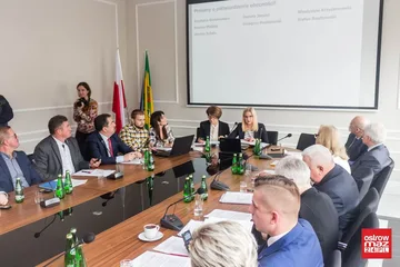 Rada powiatu ostrowskiego obradowała (zdjęcia, wideo)