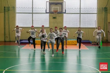 Wielobój lekkoatletyczny dla trzecioklasistów (zdjęcia, wideo)