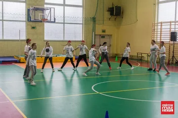 Wielobój lekkoatletyczny dla trzecioklasistów (zdjęcia, wideo)