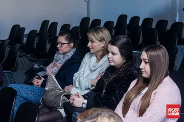 "Twarze depresji" w elektrowni (zdjęcia)
