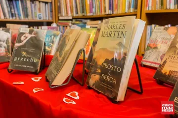 Kochają czytać. Biblioteka zaprosiła na walentynki (zdjęcia)