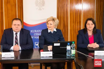 Podwójny rocznik uczniów do szkół średnich (zdjęcia, wideo)