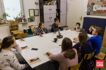 Feryjne spotkanie z grafiką warsztatową (zdjęcia)