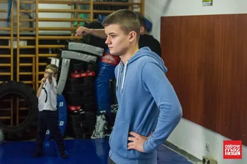 Mieszkańcy szlifowali formę na otwartym treningu bokserskim (zdjęcia, wideo)