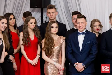 Studniówka LO im. Mikołaja Kopernika w Ostrowi Mazowieckiej (zdjęcia, wideo)