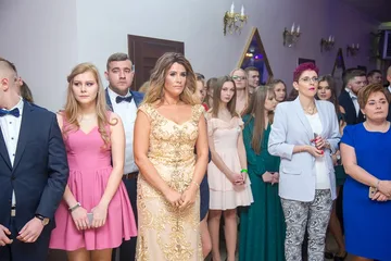 Studniówka ZS nr 1 zobacz zdjęcia i wideo