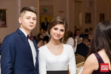 Studniówka ZS nr 2 w Ostrowi Mazowieckiej (zdjęcia, wideo)