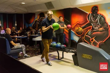 Qumple niepokonani w drużynowej lidze bowlingowej (zdjęcia, wideo)
