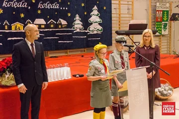Powiatowa wigilia w Ostrowi Mazowieckiej (zdjęcia, wideo)